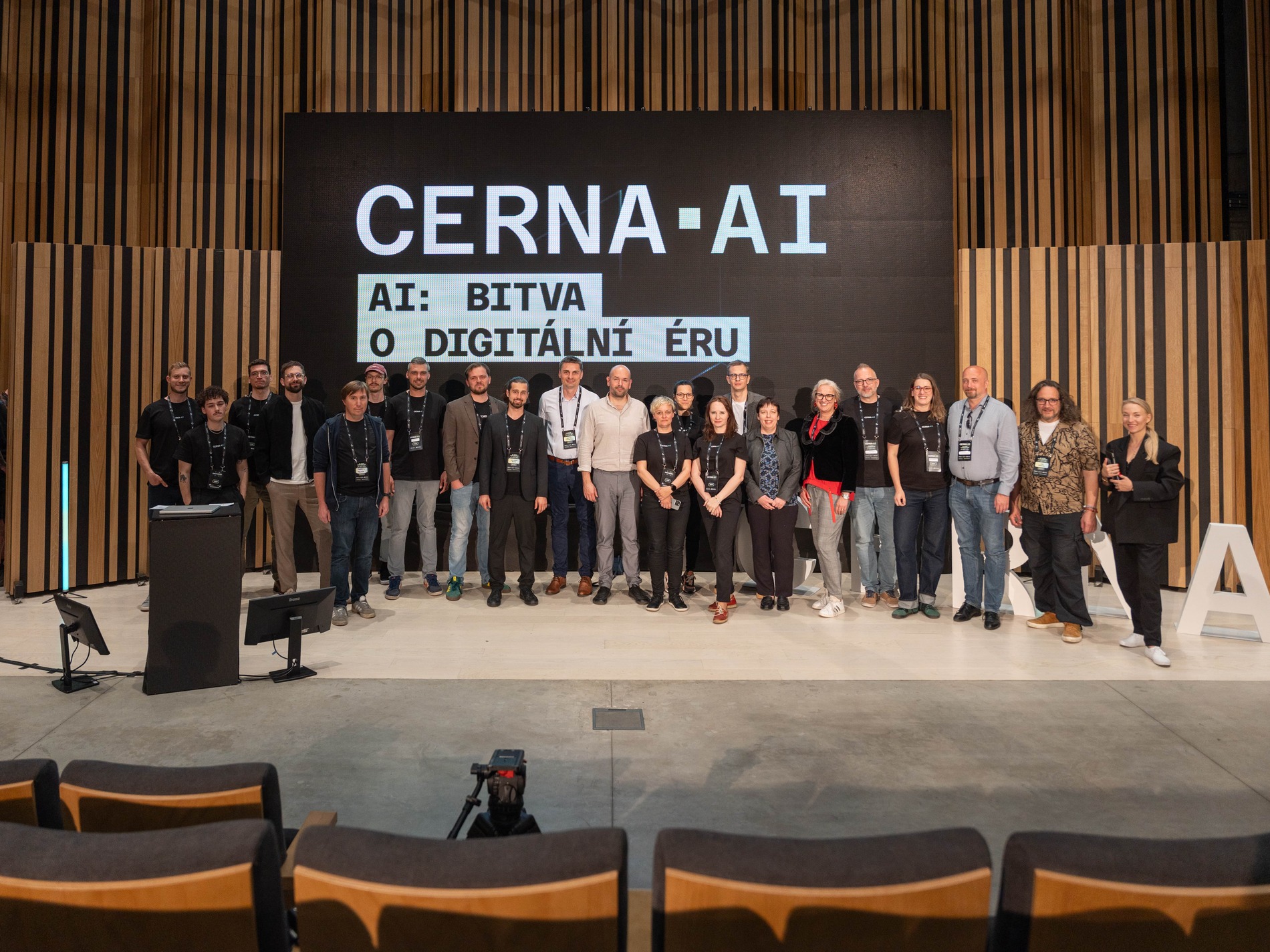 cerna ai řečníci
